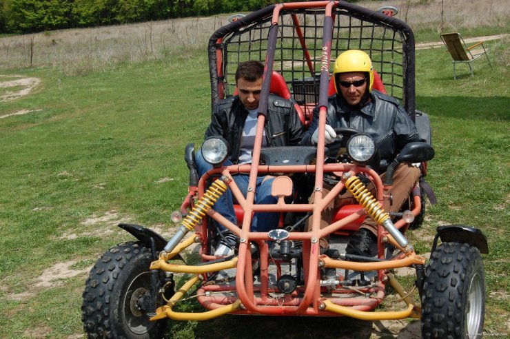 Buggy RAZOR